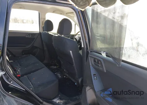 2014 Subaru Forester 2.5I z USA, uszkodzony, nr VIN JF2SJAAC1EH487546